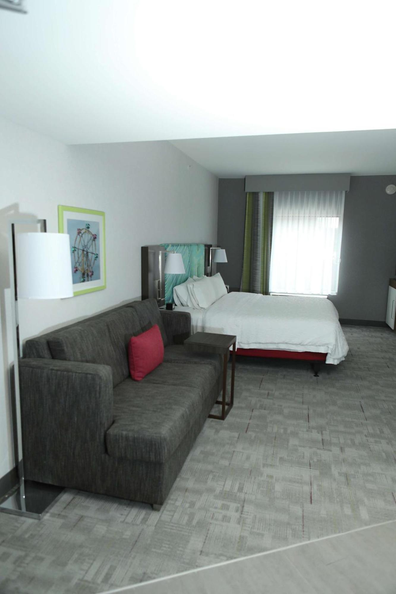Hampton Inn & Suites Берлінгтон Екстер'єр фото