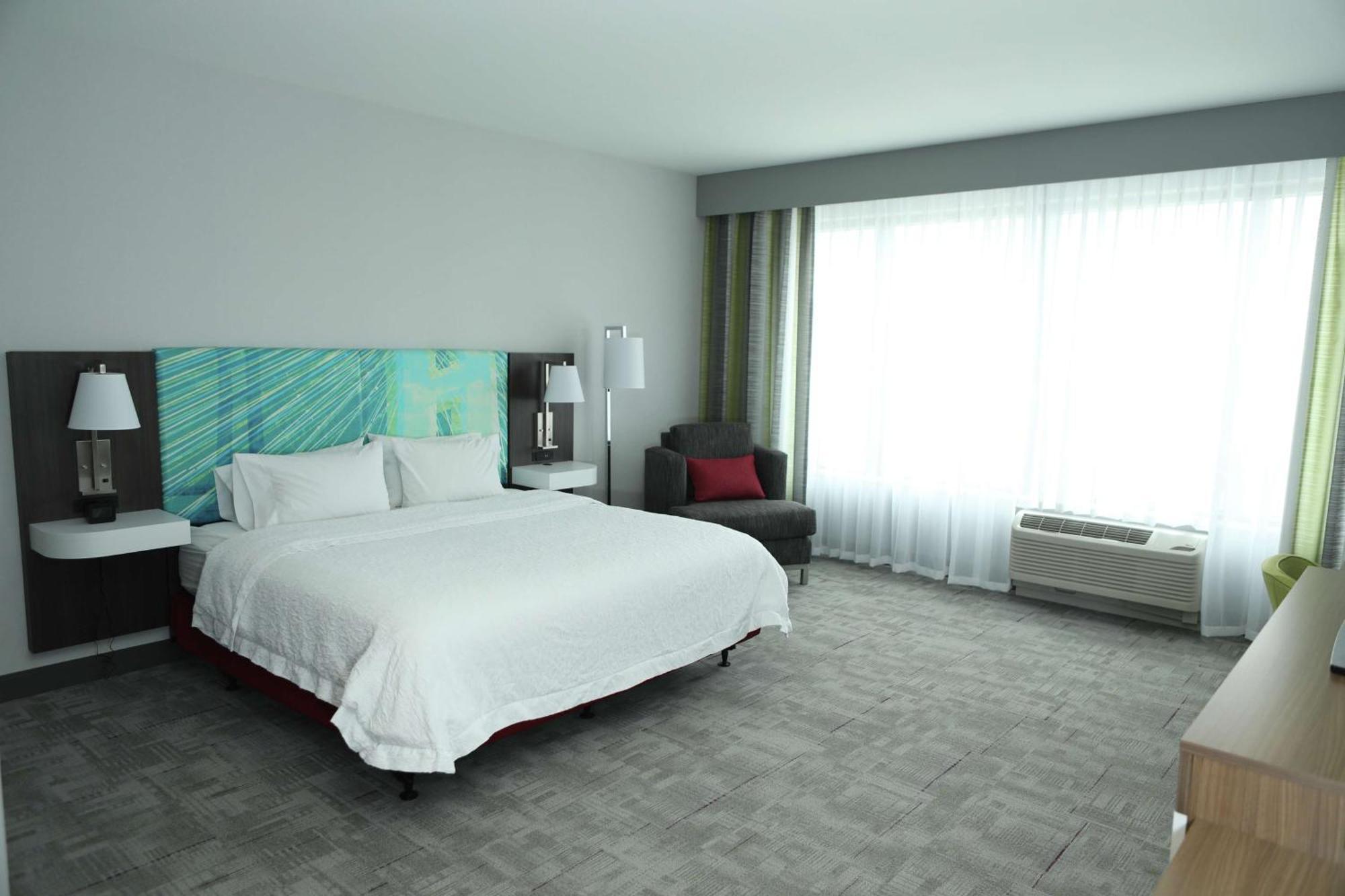 Hampton Inn & Suites Берлінгтон Екстер'єр фото