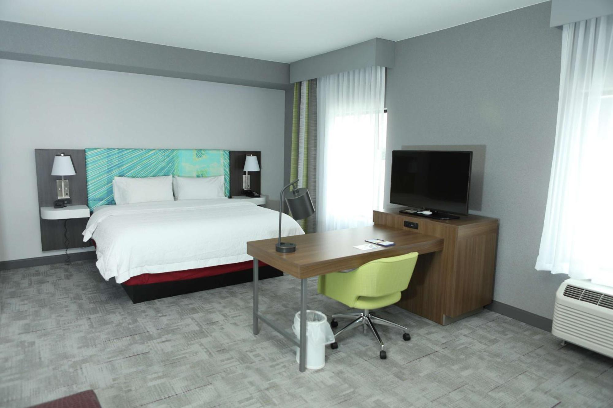 Hampton Inn & Suites Берлінгтон Екстер'єр фото